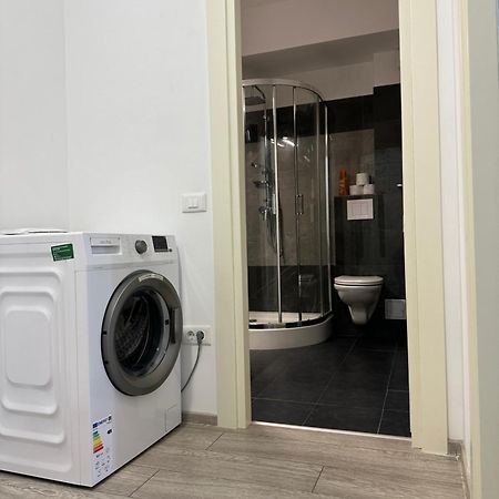Renting Solutions Studio 이아시 외부 사진