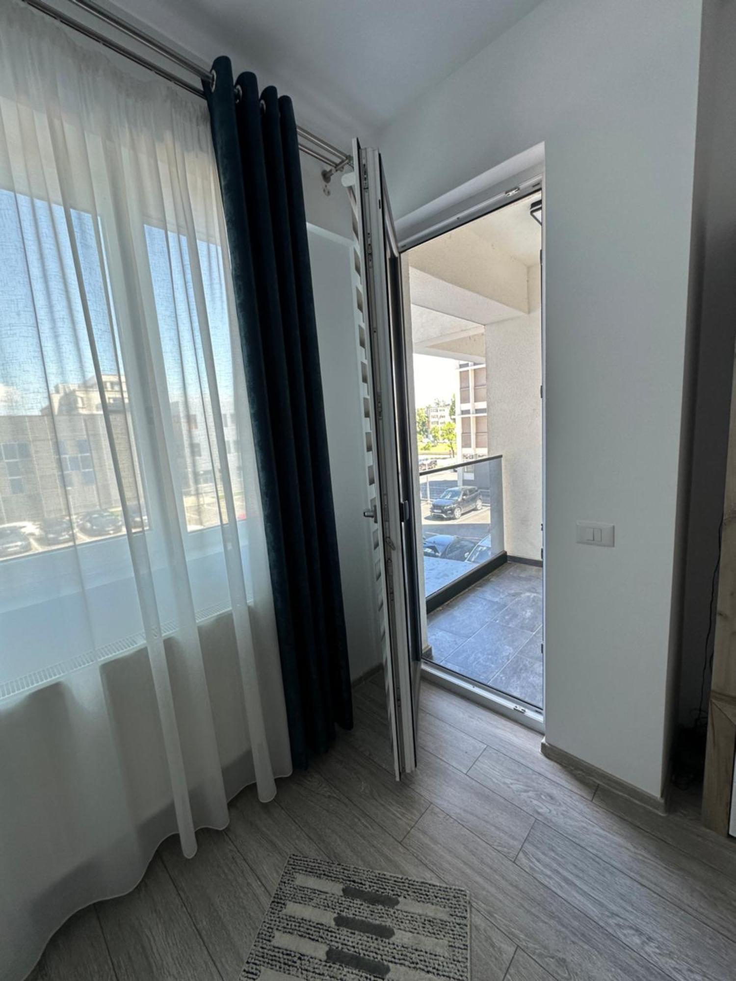 Renting Solutions Studio 이아시 외부 사진